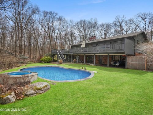 297 Cognewaugh Rd, Cos Cob, CT, 06807-1308 | Card Image