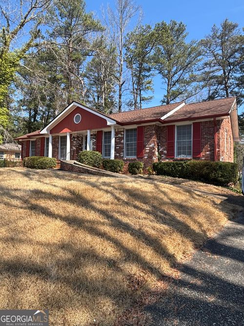 2760 The Fontainebleau Sw, Atlanta, GA, 30331-2722 | Card Image