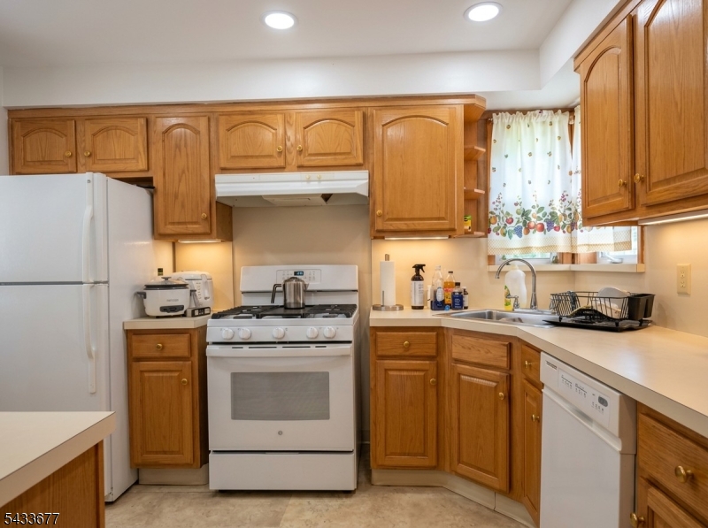 Residential in Teaneck Twp. 2