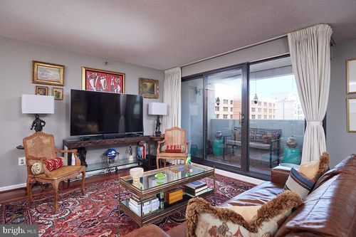 706-2311 M St Nw, WASHINGTON, DC, 20037-1462 | Card Image