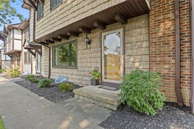 78 Camberley Pl, Condo with 3 bedrooms, 2 bathrooms and null parking in Penfield NY | Image 3