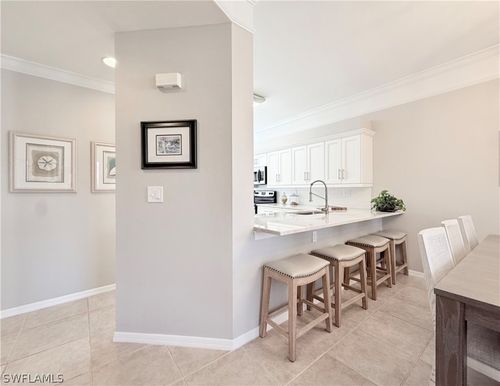 apt-211-8555 Naples Heritage Dr, Naples, FL, 34112-7723 | Card Image