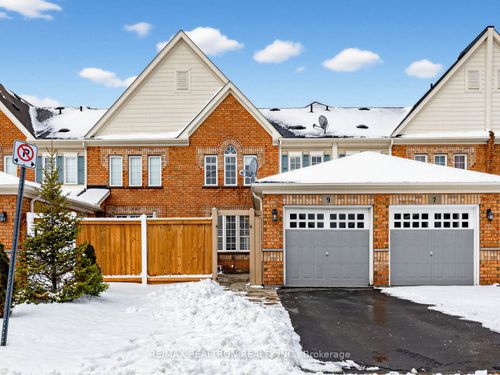 9 Winrow Gate, Ajax, ON, L1T0G3 | Card Image
