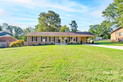 1612 N Oak Dr, Shelby, NC, 28150-3209 | Card Image