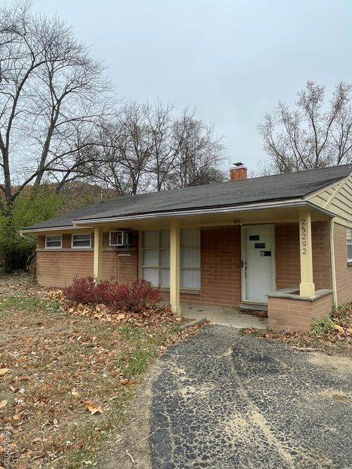 25292 Orchard Grove St, Southfield, MI, 48033-5360 | Card Image