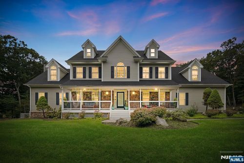 200 Rockburn Pass, West Milford, NJ, 07480-3111 | Card Image