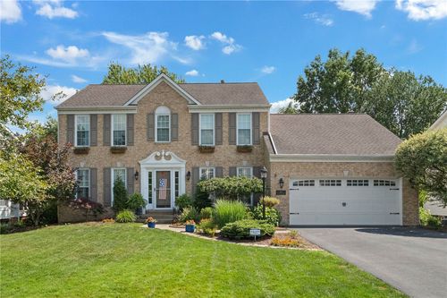 1611 Country Club Dr, Pittsburgh, PA, 15237-1523 | Card Image