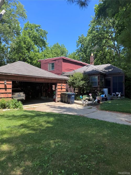 5501 Plymouth Street, Sterling Heights, MI, 48310 | Card Image