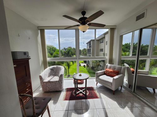309-2300 Ne 1st Ln, Boynton Beach, FL, 33435-1953 | Card Image