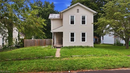438 Mcdonald St, Wooster, OH, 44691-3461 | Card Image