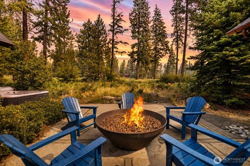 321 Equinox Dr, Cle Elum, WA, 98922-3043 | Card Image