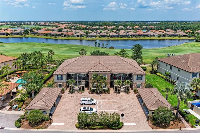 UNIT-102 - 13711 Messina Loop, Condo with 2 bedrooms, 2 bathrooms and null parking in Bradenton FL | Image 4