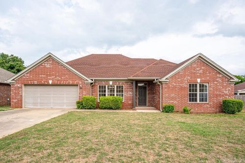1514 Sydney St, Searcy, AR, 72143-8482 | Card Image