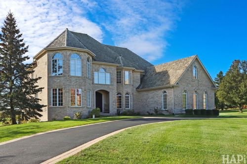 1 Terra Vita Dr, South Barrington, IL, 60010-7145 | Card Image