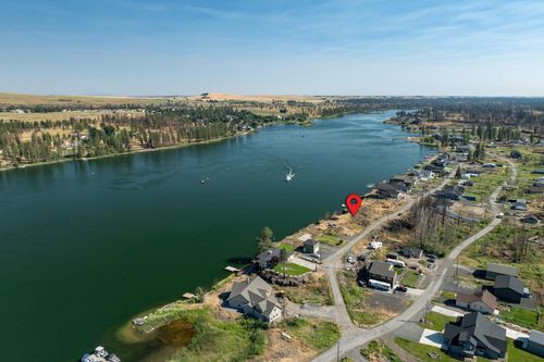 102XX W Granite Lake Rd, Medical Lake, WA, 99022 | Card Image