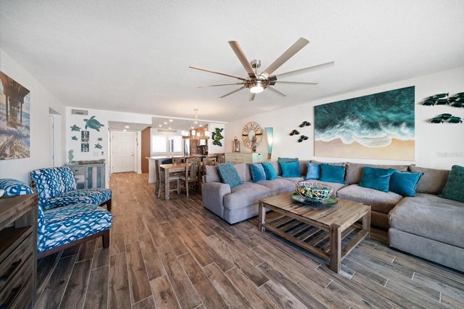APT-504S - 1591 Gulf Blvd, Condo with 2 bedrooms, 2 bathrooms and null parking in CLEARWATER BEACH FL | Image 15