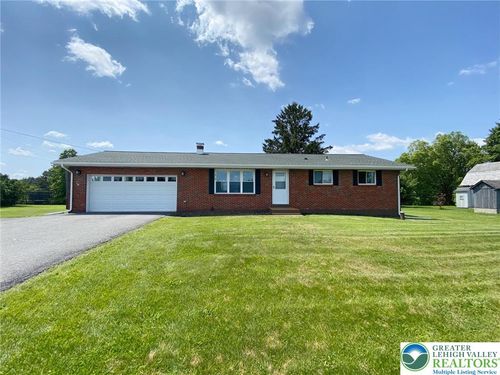 3111 Pheasant Dr, NORTHAMPTON, PA, 18067-9756 | Card Image