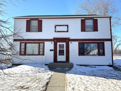 609 4th Avenue Nw, Jamestown, ND, 58401 | Card Image