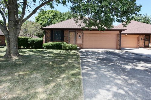 1212 Willow Springs Blvd, Brownsburg, IN, 46112-1857 | Card Image