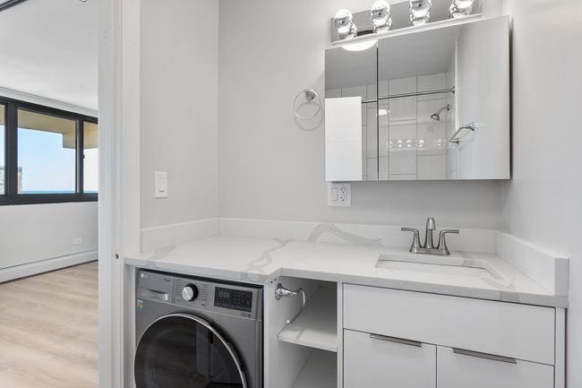 APT-28D - 6166 Sheridan Rd, Condo with 1 bedrooms, 2 bathrooms and 4 parking in Chicago IL | Image 10