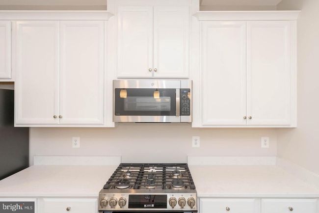 5610 Alpha Ridge Ave, Townhouse with 4 bedrooms, 6 bathrooms and null parking in HYATTSVILLE MD | Image 9