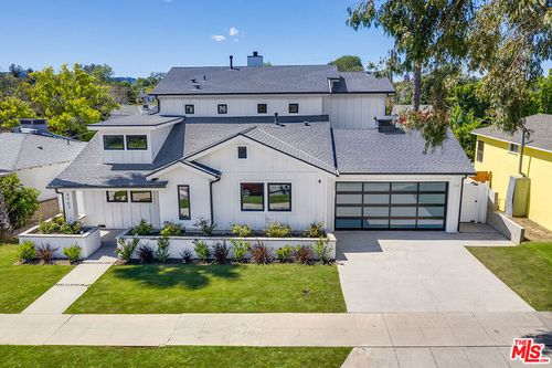 4963 N Clybourn Ave, North Hollywood, CA, 91601 | Card Image