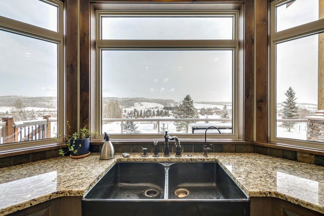 316042 160 Ave W, House other with 4 bedrooms, 4 bathrooms and null parking in Foothills AB | Image 11