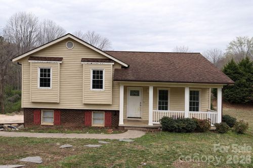 236 Mille Run St, North Wilkesboro, NC, 28659-9292 | Card Image