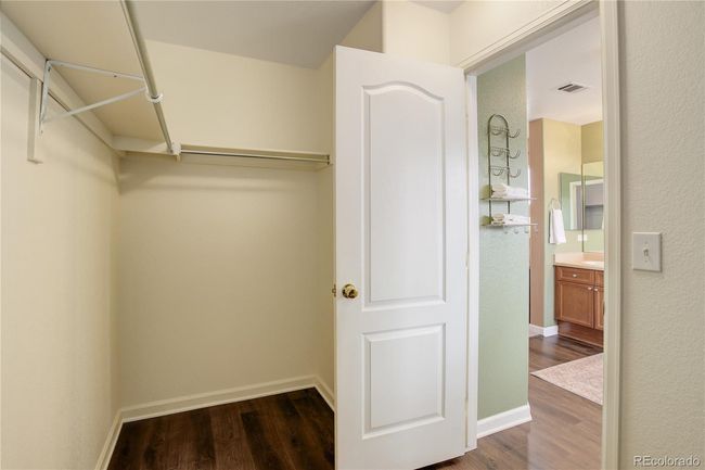 Huge Walk in Closet | Image 19