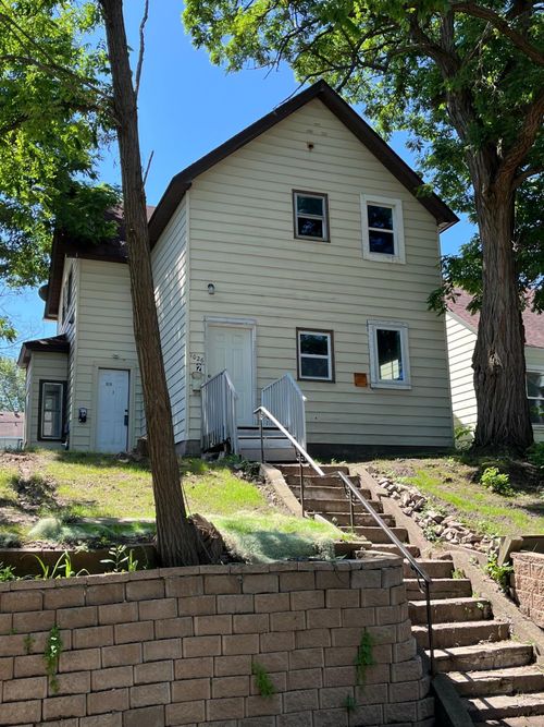 1026 Fremont Ave, Saint Paul, MN, 55106-5224 | Card Image
