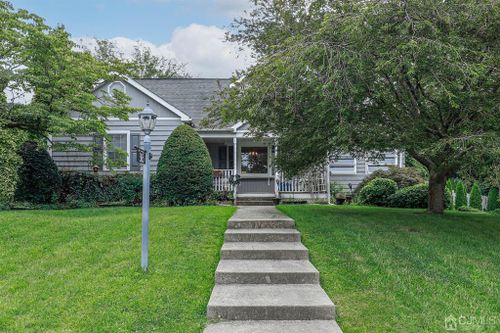 305 Pershing Avenue, Phillipsburg, NJ, 08865 | Card Image