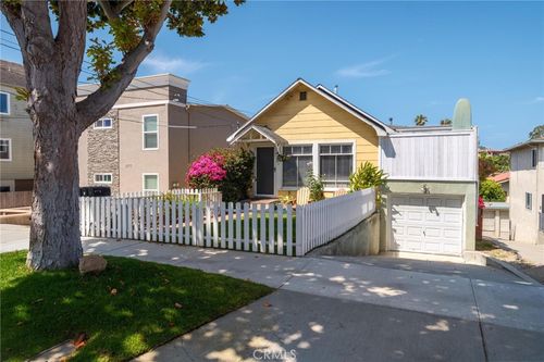 225 N Juanita Ave, Redondo Beach, CA, 90277-3275 | Card Image