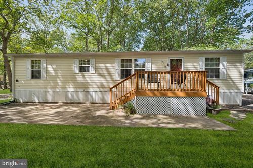 1 Oakview Dr, SHAMONG, NJ, 08088-8448 | Card Image