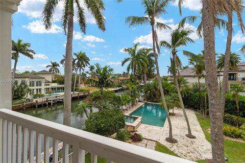 700 Coral Way, Fort Lauderdale, FL, 33301-2532 | Card Image