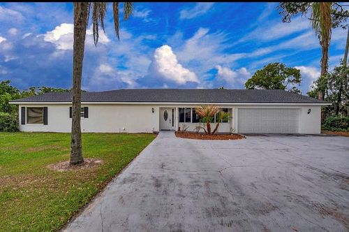 723 W Pinedale Dr, PLANT CITY, FL, 33563-6811 | Card Image