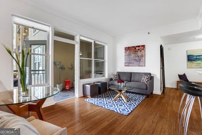 APT-718 - 1101 Juniper Street Ne, Condo with 2 bedrooms, 2 bathrooms and 2 parking in Atlanta GA | Image 2