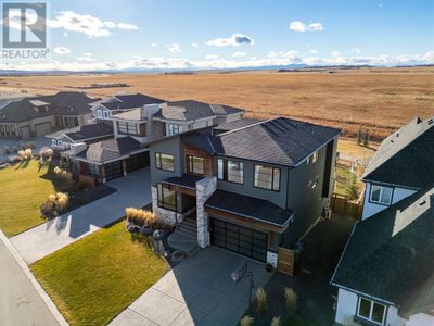 51 Brome Bend, House other with 5 bedrooms, 4 bathrooms and 5 parking in Rocky View County AB | Image 2