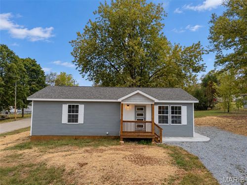 400 Lindell St, Fredericktown, MO, 63645-1714 | Card Image