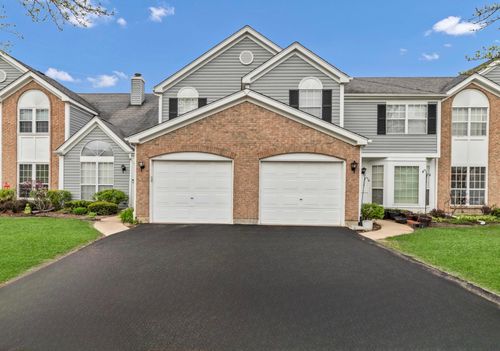 5903 Delaware Ave, Gurnee, IL, 60031-6325 | Card Image