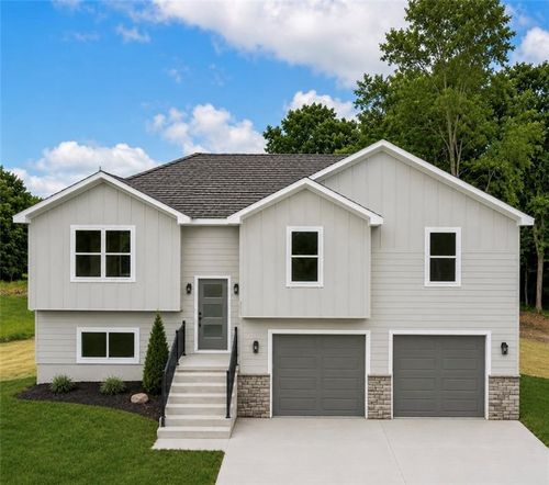 326 Ne 21st Rd, Warrensburg, MO, 64093-7691 | Card Image
