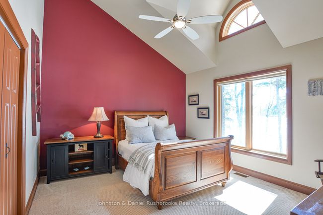 2 - 1086 Brackenrig Rd, House other with 3 bedrooms, 2 bathrooms and 4 parking in Port Carling ON | Image 27