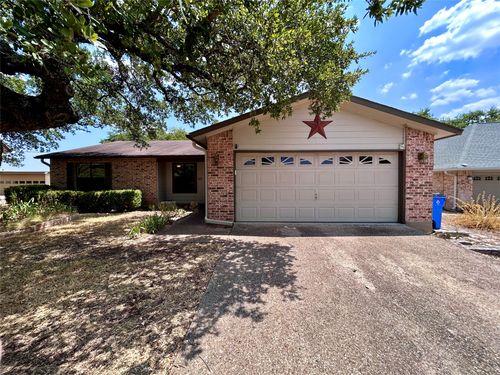 57 Woodcreek Dr, Wimberley, TX, 78676-3335 | Card Image
