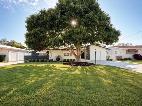 8484 120th Street, SEMINOLE, FL, 33772 | Card Image
