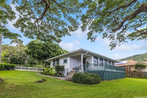 2417 Parker Pl, Honolulu, HI, 96822-1972 | Card Image