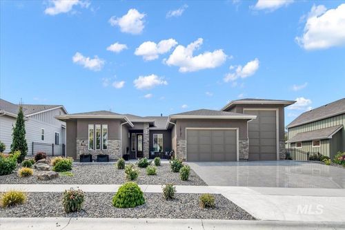18141 N Burnt Car Way, Boise, ID, 83714-9646 | Card Image