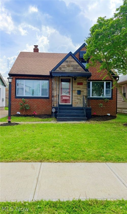 3321 Ralph Ave, Cleveland, OH, 44109-5510 | Card Image