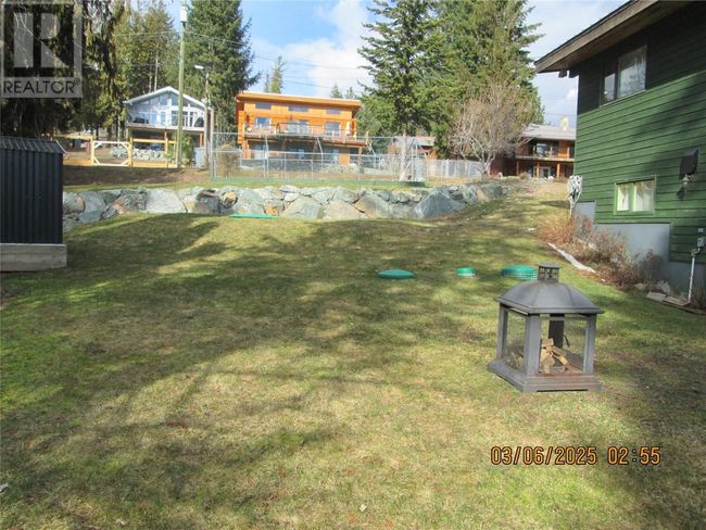 5305 Meadow Creek Cres, House other with 4 bedrooms, 3 bathrooms and 5 parking in Celista BC | Image 54