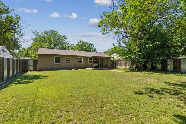 1202 Johns Dr, House other with 3 bedrooms, 2 bathrooms and null parking in Euless TX | Image 23