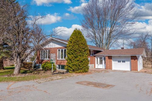 10984 County Rd 2, Iroquois, ON, K0E1K0 | Card Image
