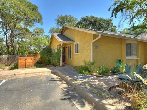 apt-j1-4902 Duval Rd, Austin, TX, 78727-6847 | Card Image